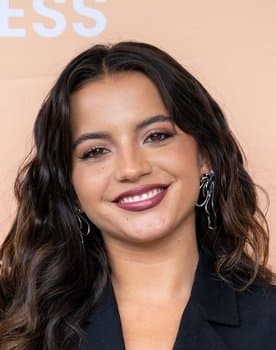 Isabela Merced