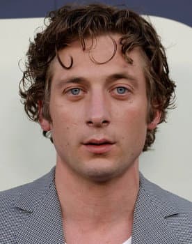 Jeremy Allen White