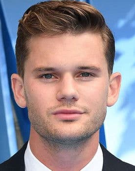 Jeremy Irvine